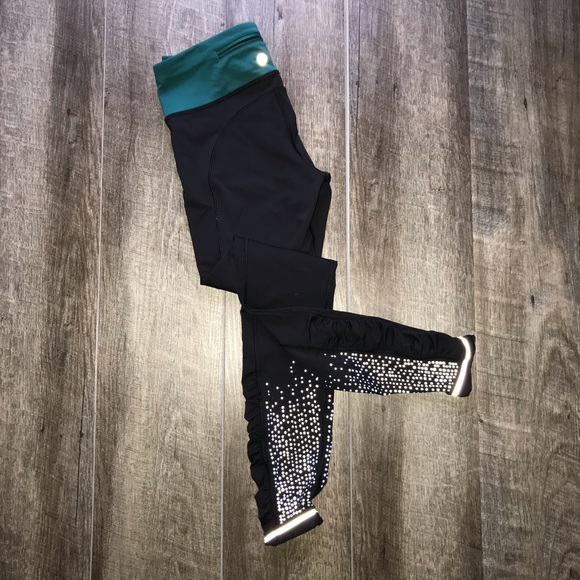 lululemon athletica Pants - lululemon Speed Tight IV Lights Out Size 6